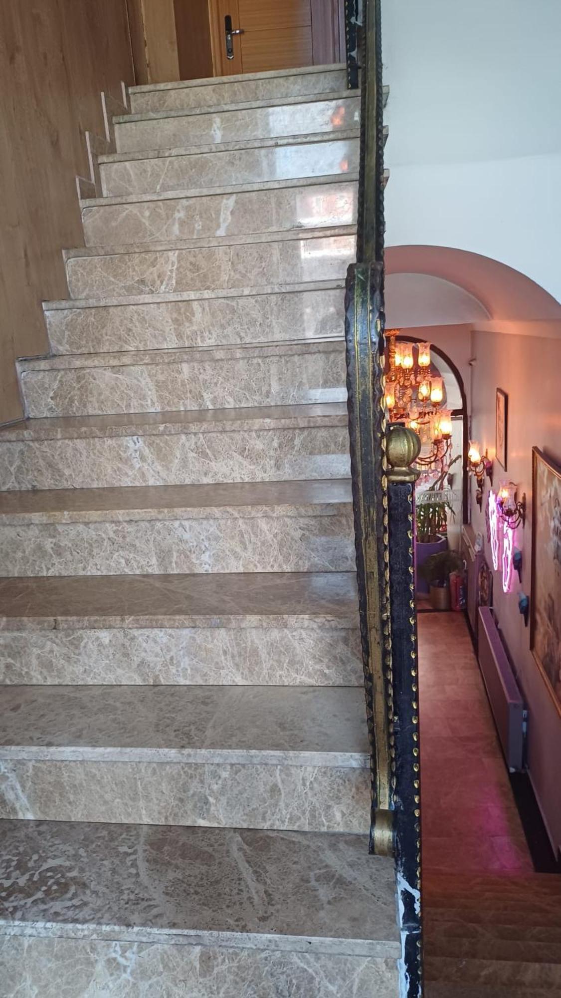 Ethnica Old Otel