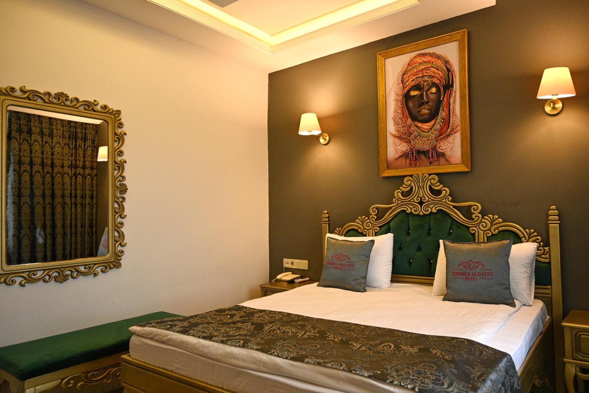 Ethnica Old Otel 2*